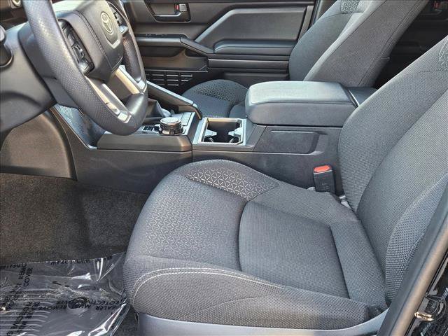 Used 2026 Toyota 4Runner SR5 AWD/4WD image 15