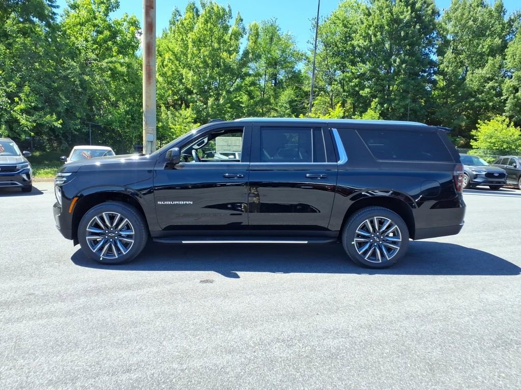New 2026 Chevrolet Suburban LS w/ LS Custom Edition AWD/4WD image 6