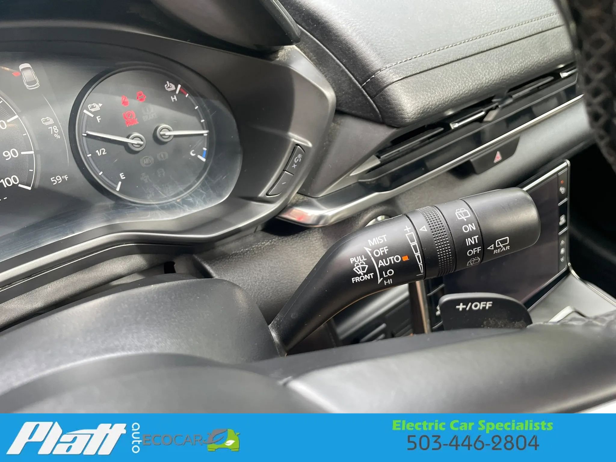 Used 2022 MAZDA MX-30 Electric w/ Premium Plus Pkg image 36