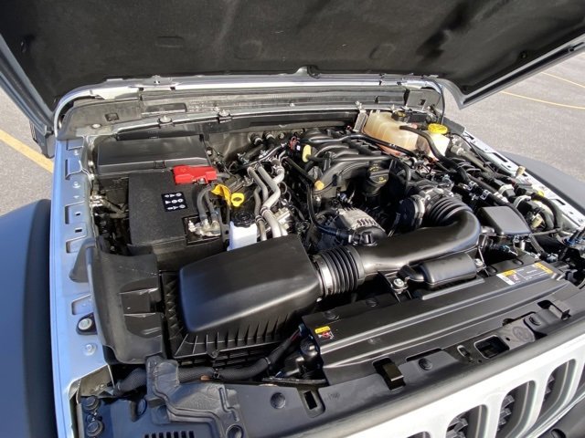 Used 2022 Jeep Gladiator Rubicon w/ Cold Weather Group image 20