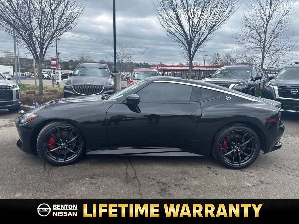 Used 2024 Nissan Z Performance w/ Floor Mat Package image 5