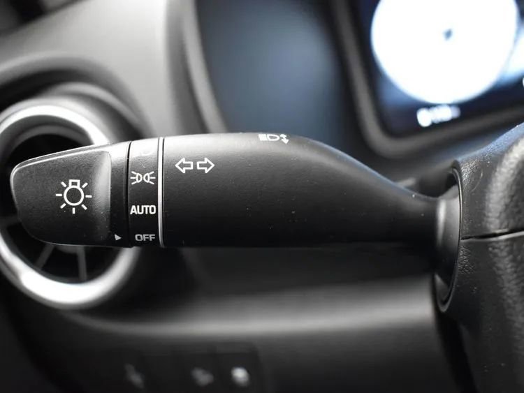 Used 2022 Hyundai Kona Limited w/ Cargo Package image 26