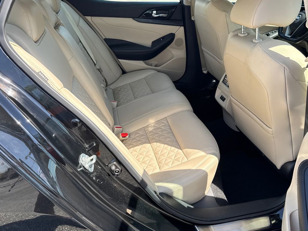 Used 2021 Nissan Maxima Platinum w/ Sport Mat Group image 15