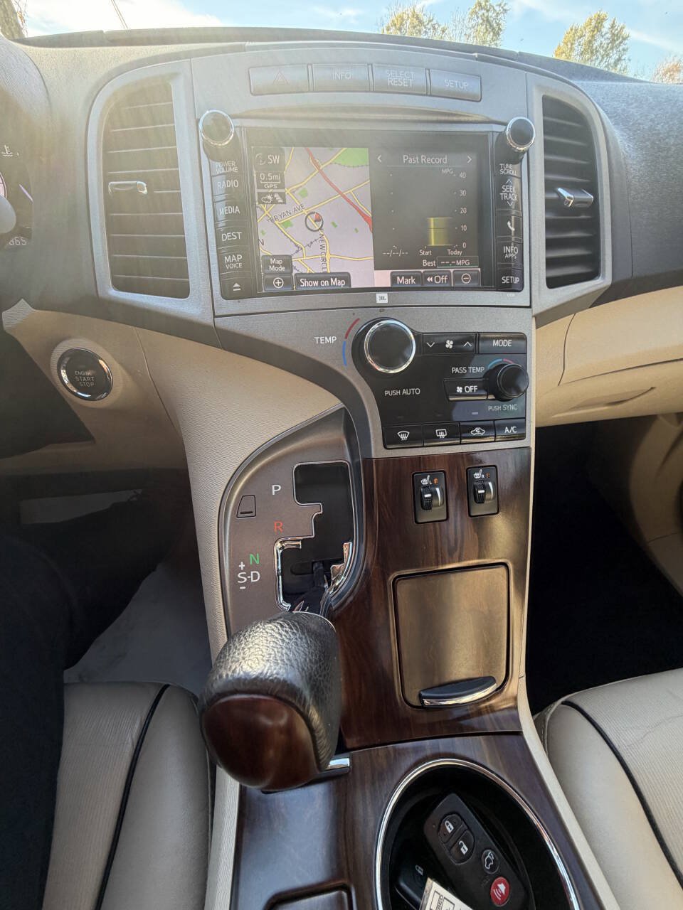 Used 2013 Toyota Venza Limited FWD image 14