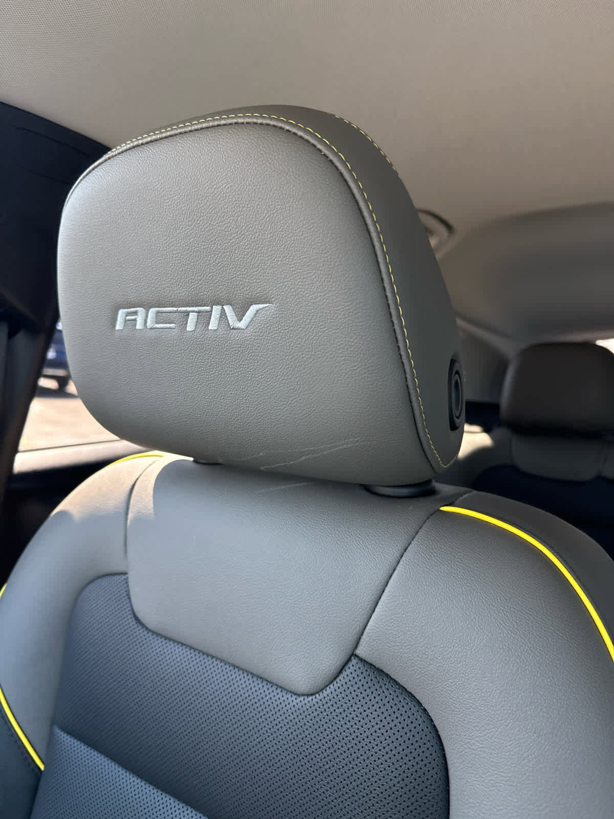 New 2026 Chevrolet Trax ACTIV FWD image 20