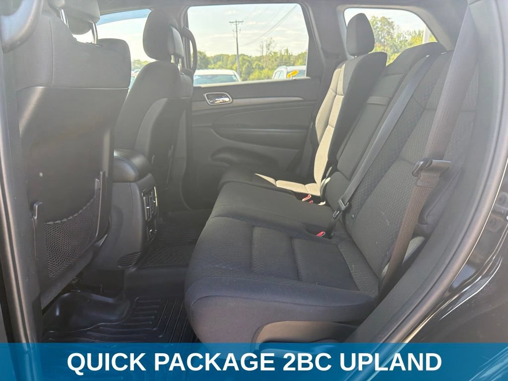 Used 2018 Jeep Grand Cherokee Laredo AWD/4WD image 10
