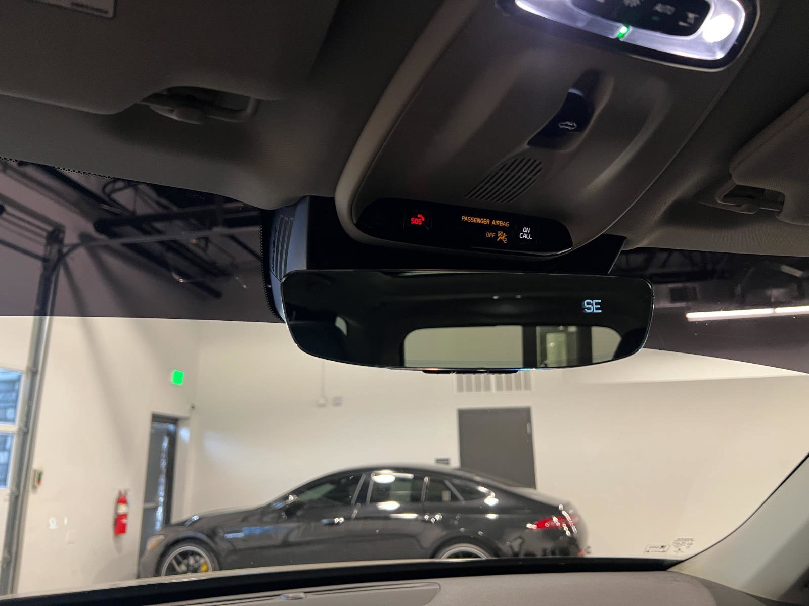 Used 2021 Volvo XC90 T6 Momentum image 22