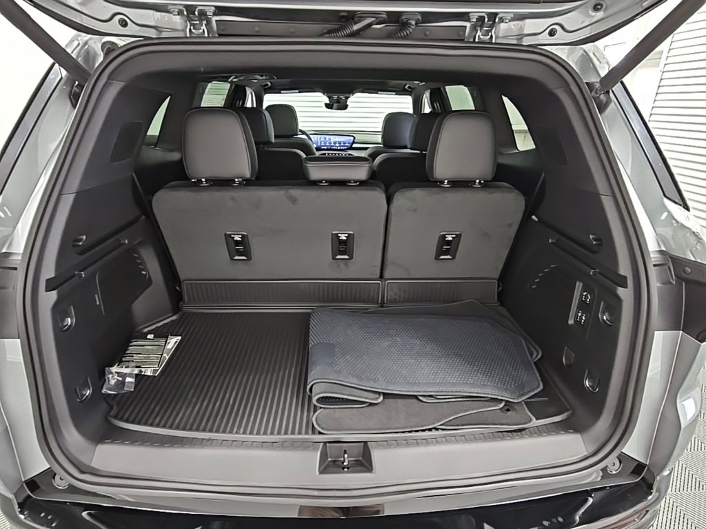 New 2026 Buick Enclave Sport Touring image 36