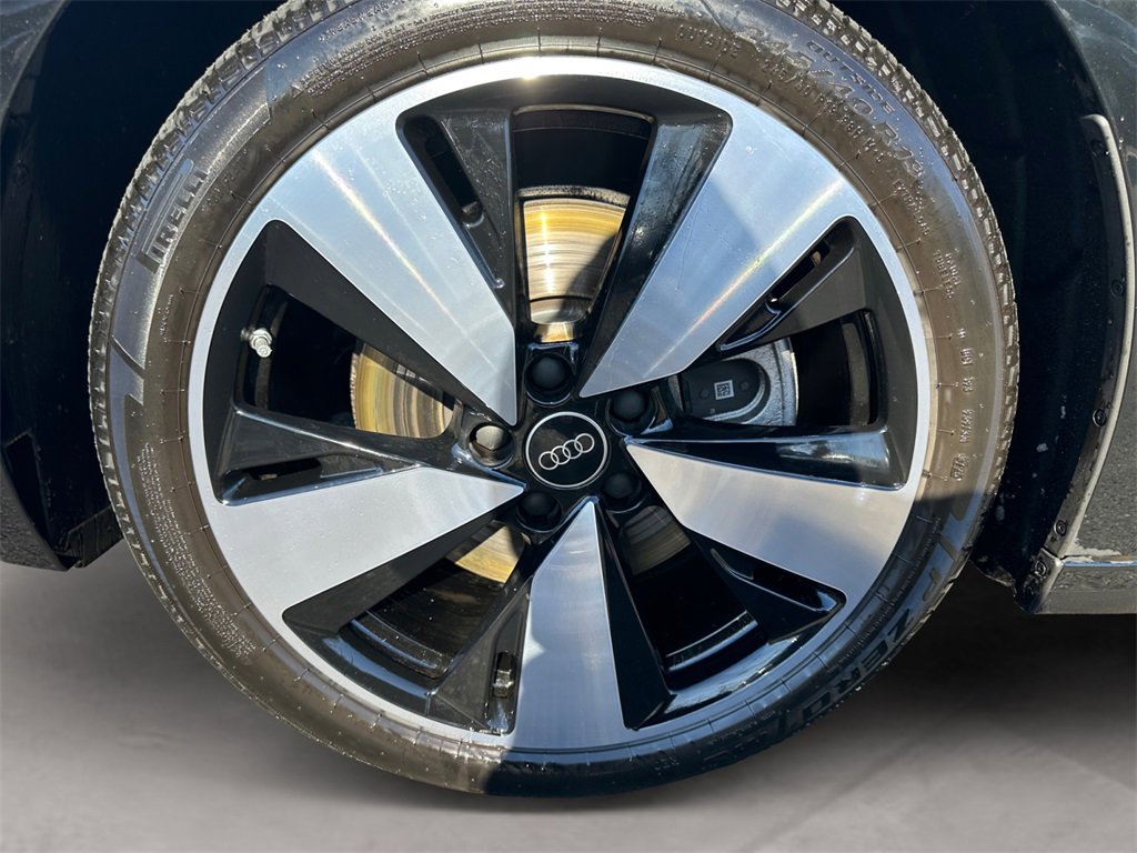 Certified 2025 Audi A5 2.0T Premium w/ Convenience Package image 14