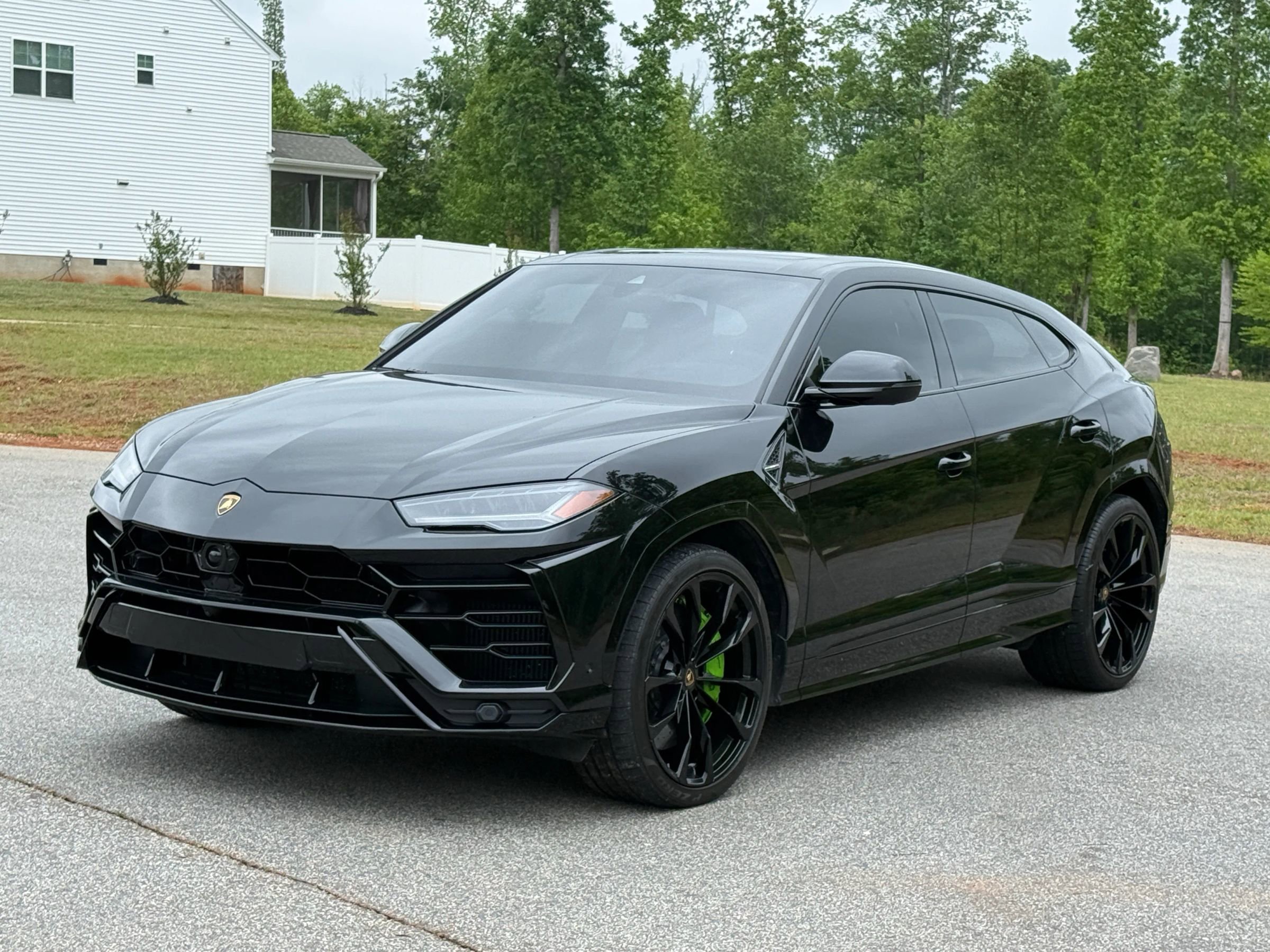 Used 2020 Lamborghini Urus