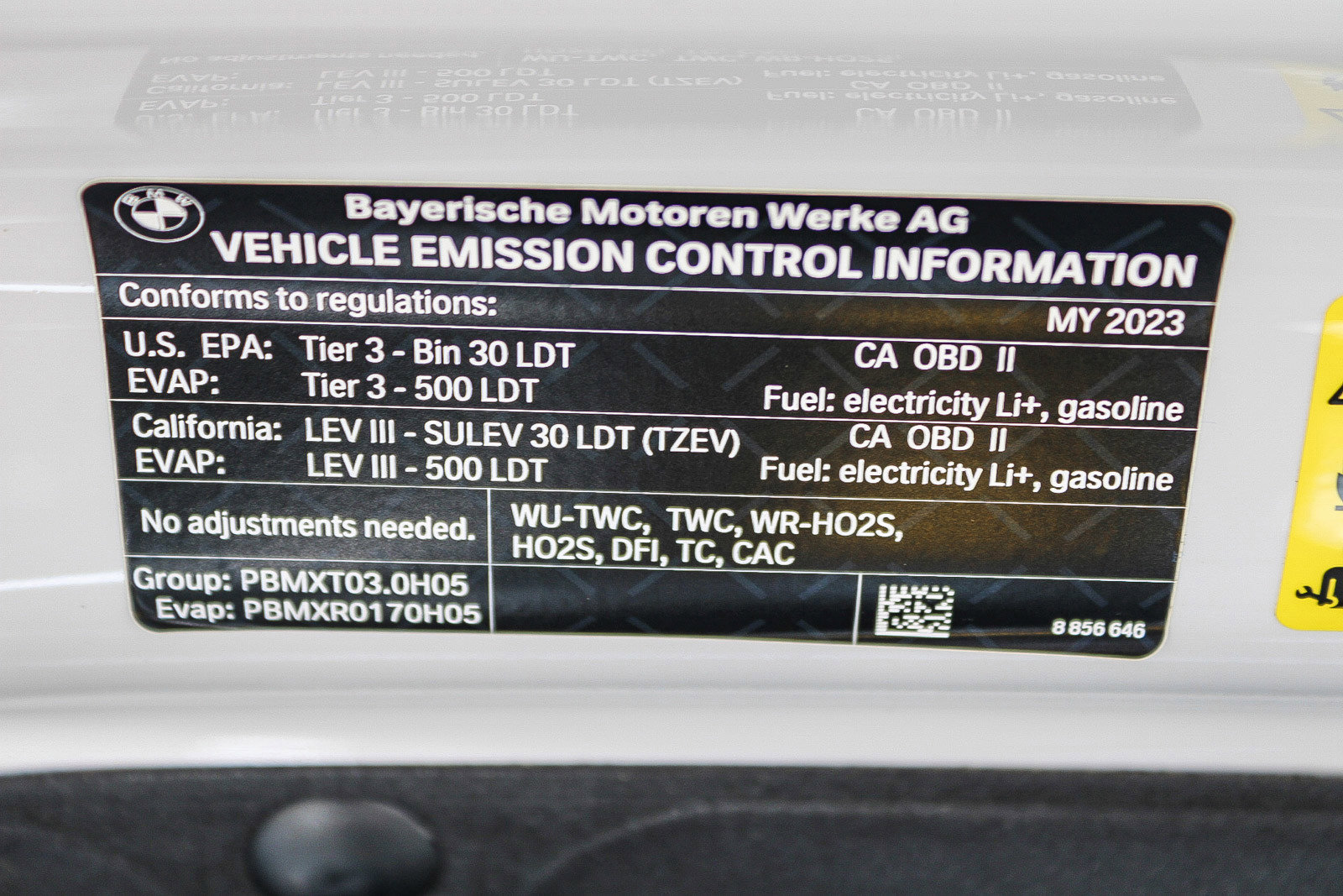 Used 2023 BMW X5 xDrive45e w/ Parking Assistance Package image 28