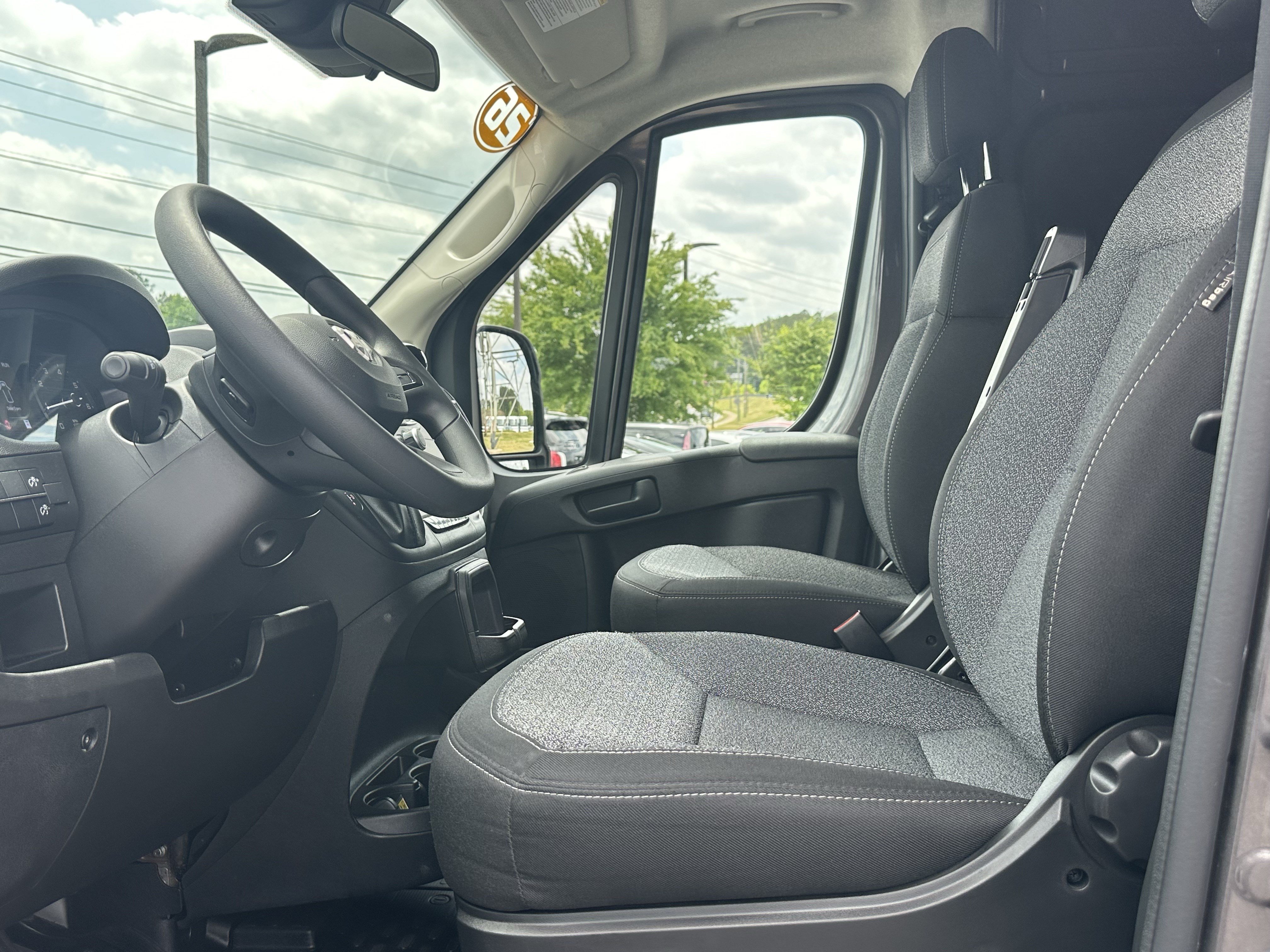 Used 2026 RAM ProMaster 2500 FWD image 9