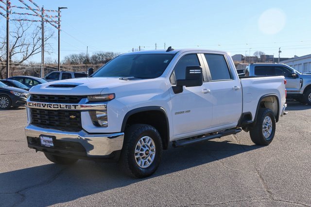 Used 2022 Chevrolet Silverado 2500 LT image 6