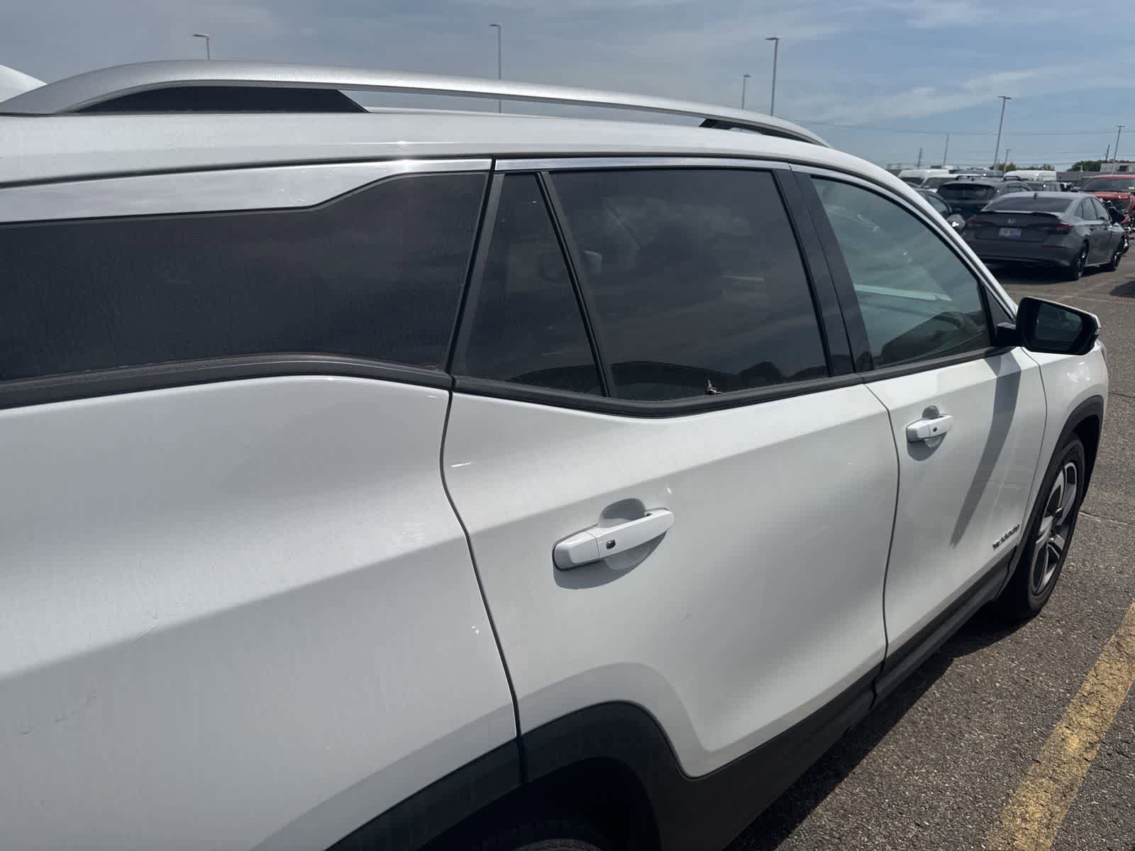Used 2021 GMC Terrain SLT FWD image 11