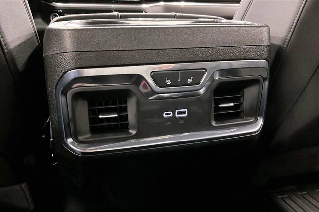 Used 2025 GMC Sierra 2500 SLT w/ SLT Convenience Package image 31