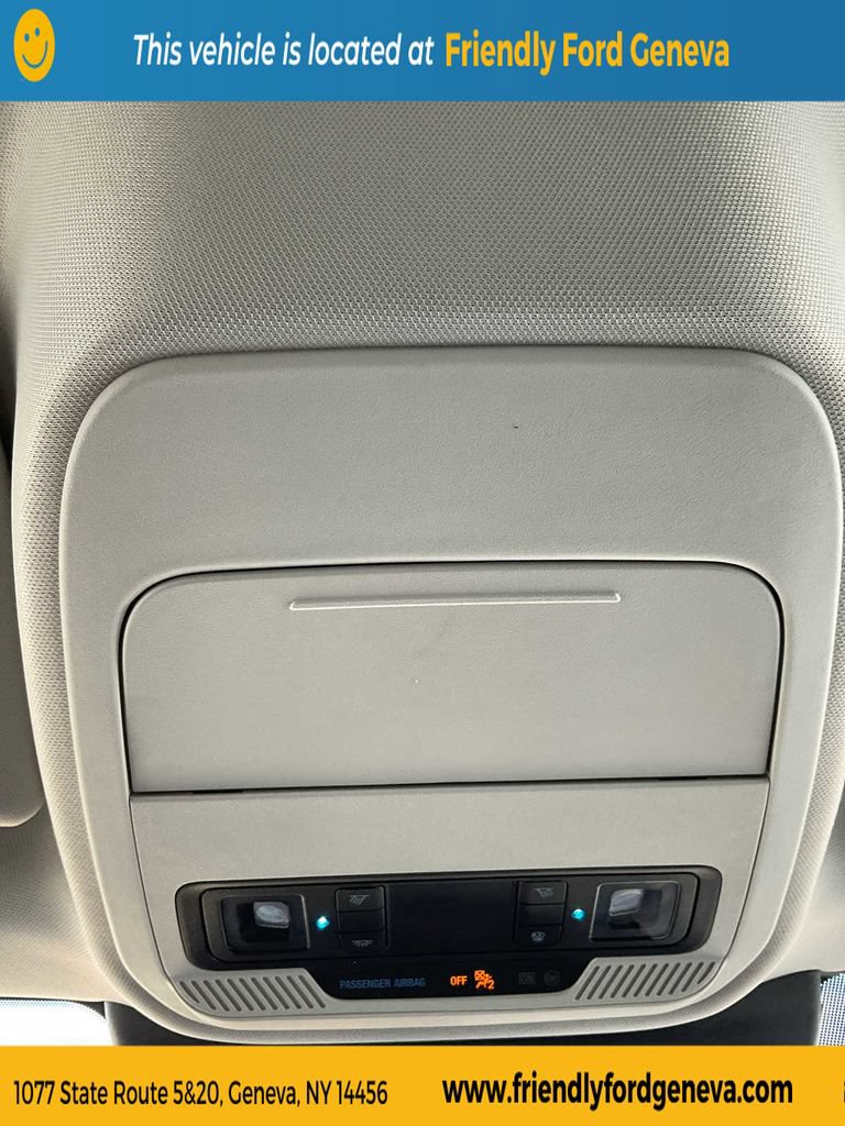 Used 2025 Ford Expedition Max Active AWD/4WD image 37