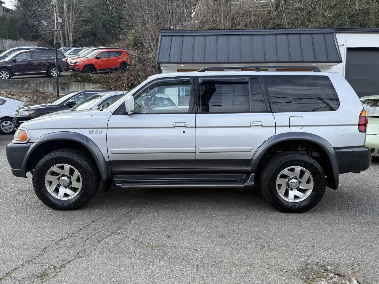 Used 2002 Mitsubishi Montero Sport Limited image 2