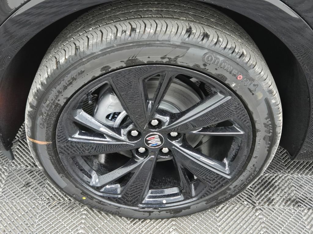 New 2025 Buick Envision Sport Touring image 19