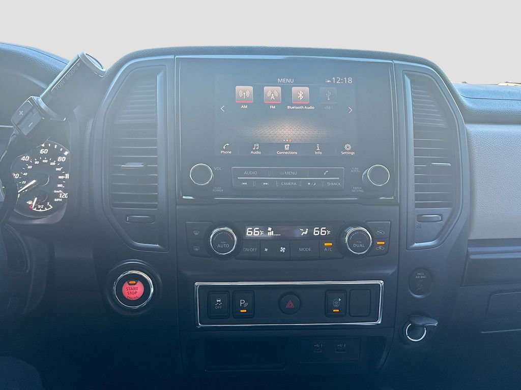 Used 2024 Nissan Titan SV w/ SV Convenience Package RWD image 15