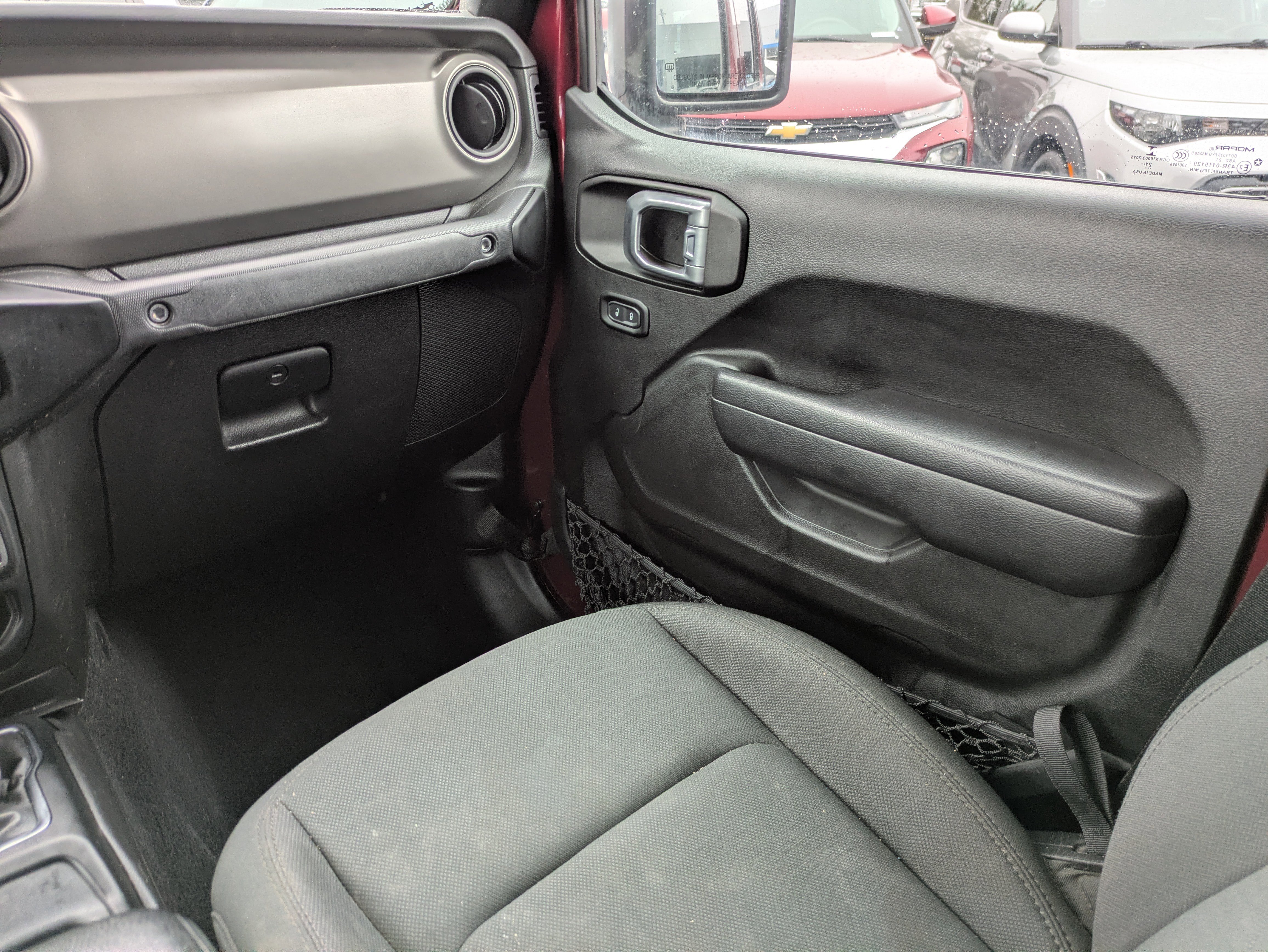Used 2022 Jeep Gladiator Sport AWD/4WD image 12