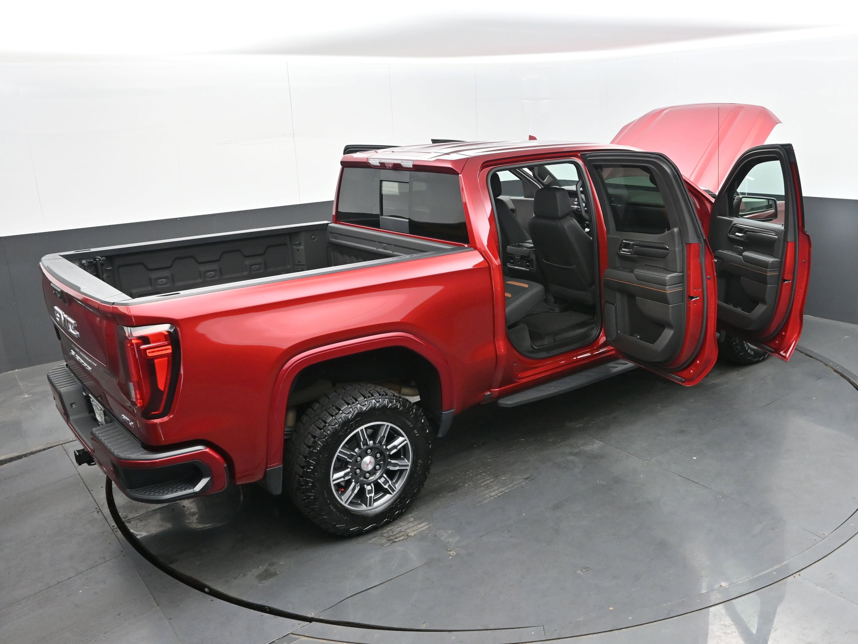 Used 2024 GMC Sierra 1500 AT4 w/ Technology Package image 48