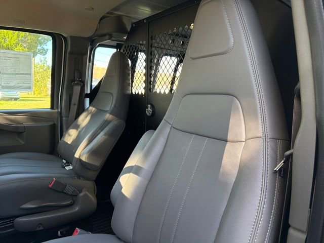 New 2025 Chevrolet Express 2500 w/ Driver Convenience Package RWD image 22