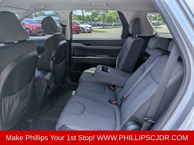 Used 2021 Hyundai Palisade SE FWD image 13