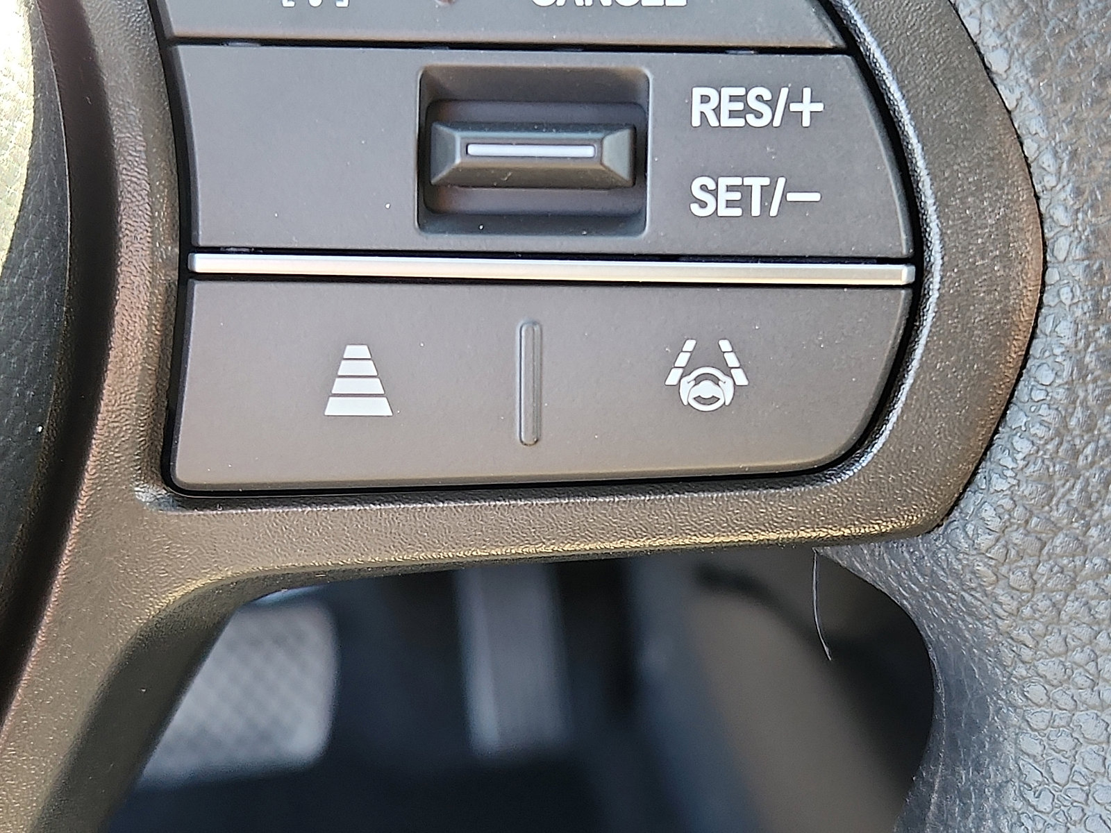 New 2026 Honda HR-V LX image 14