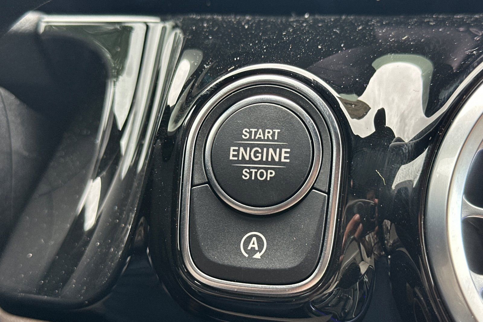 New 2025 Mercedes-Benz GLA 250 image 27