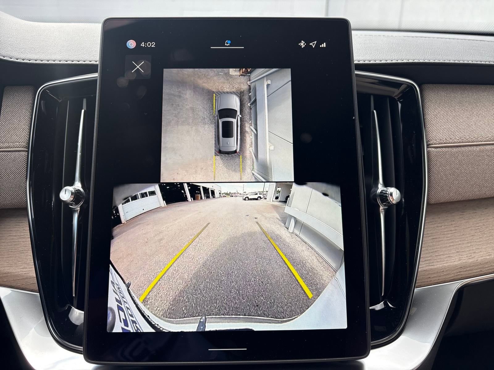 New 2026 Volvo XC90 B6 Plus w/ Protection Package Premier image 21