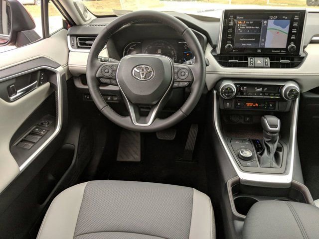 Certified 2020 Toyota RAV4 Limited w/ Limited Grade Weather Package AWD/4WD image 16