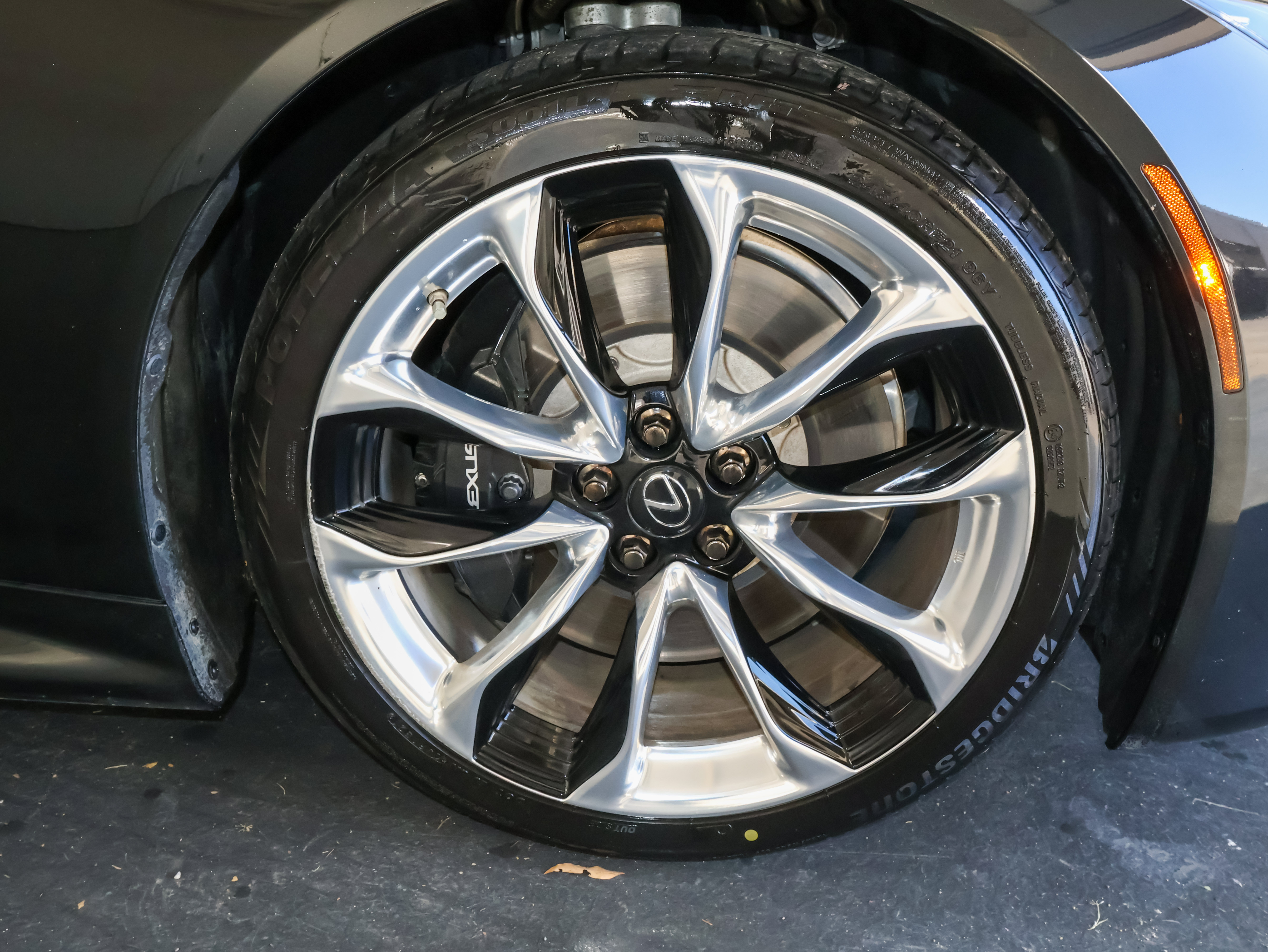 Used 2021 Lexus LC 500 Convertible w/ Touring Package RWD image 42