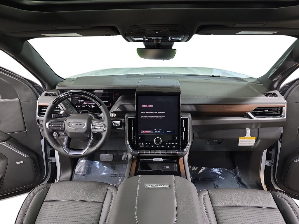 New 2026 GMC Yukon Denali w/ Denali Reserve Package AWD/4WD image 9
