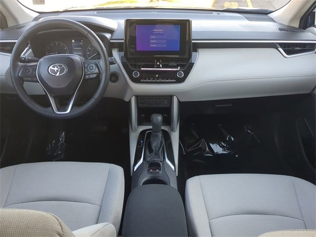 Certified 2024 Toyota Corolla Cross LE image 15