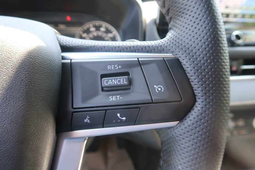 New 2026 Mitsubishi Outlander LE AWD/4WD image 28
