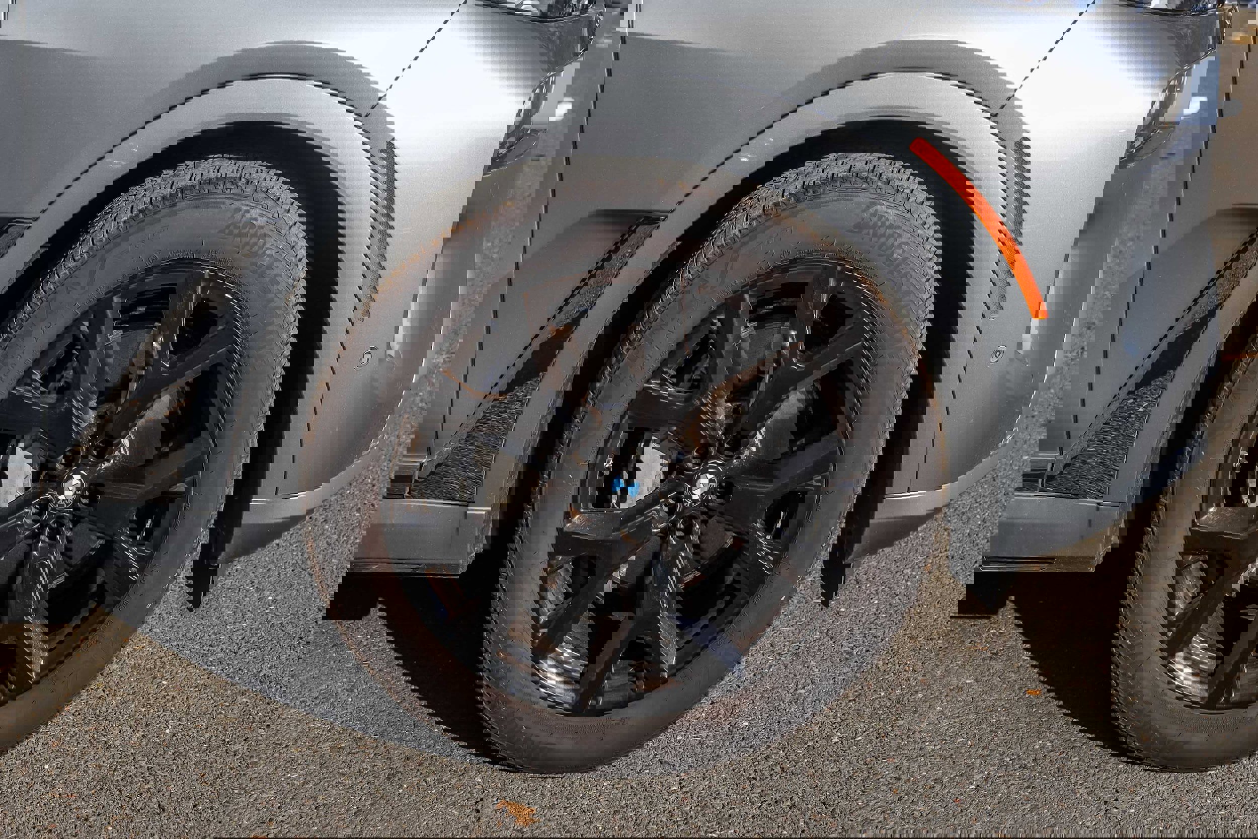 Used 2024 BMW X7 xDrive40i w/ Premium Package image 6