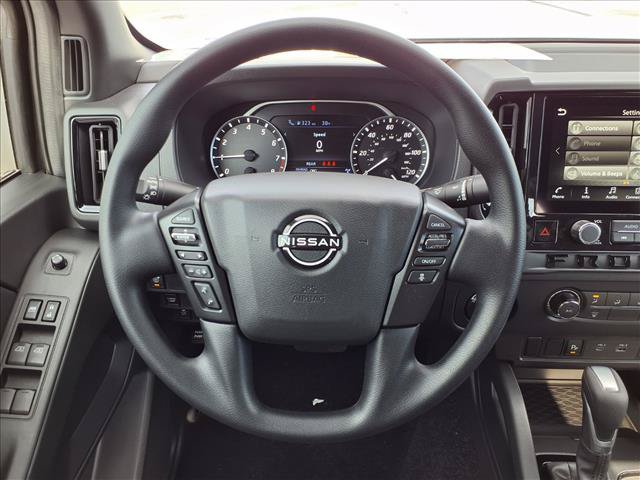 New 2026 Nissan Frontier SV w/ Tow Package AWD/4WD image 17