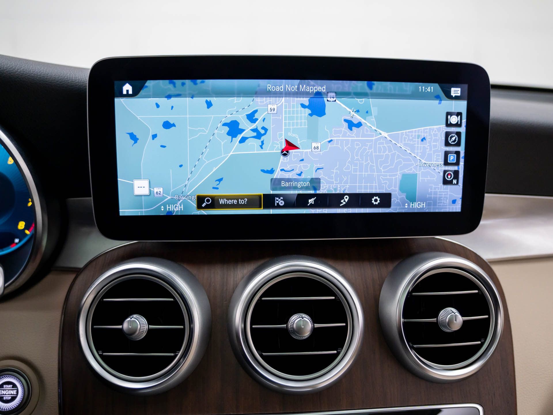 Certified 2022 Mercedes-Benz GLC 300 4MATIC w/ Multimedia Package Lite image 29