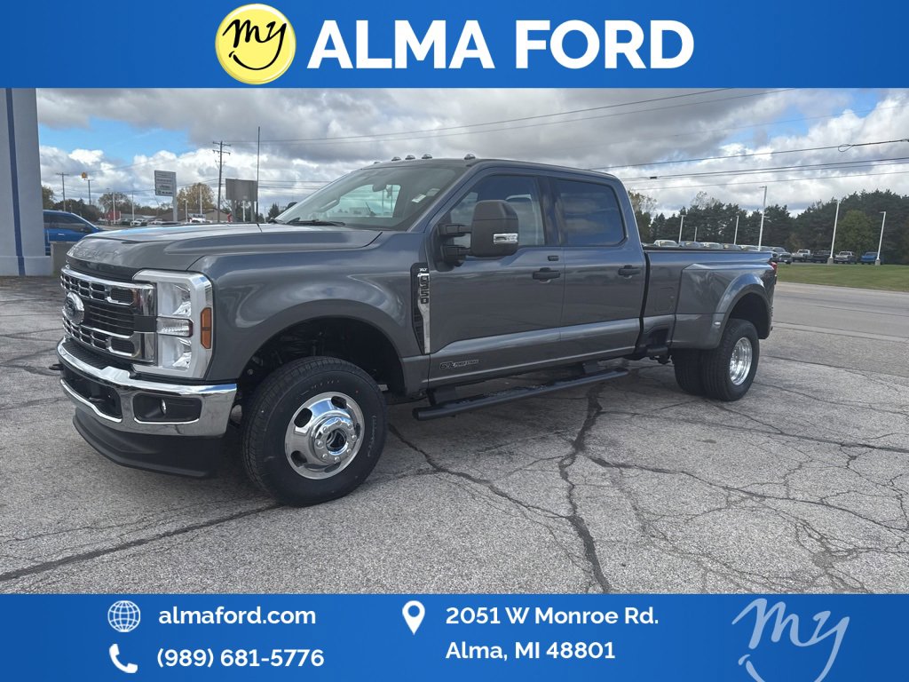 New 2026 Ford F350 XLT image 3