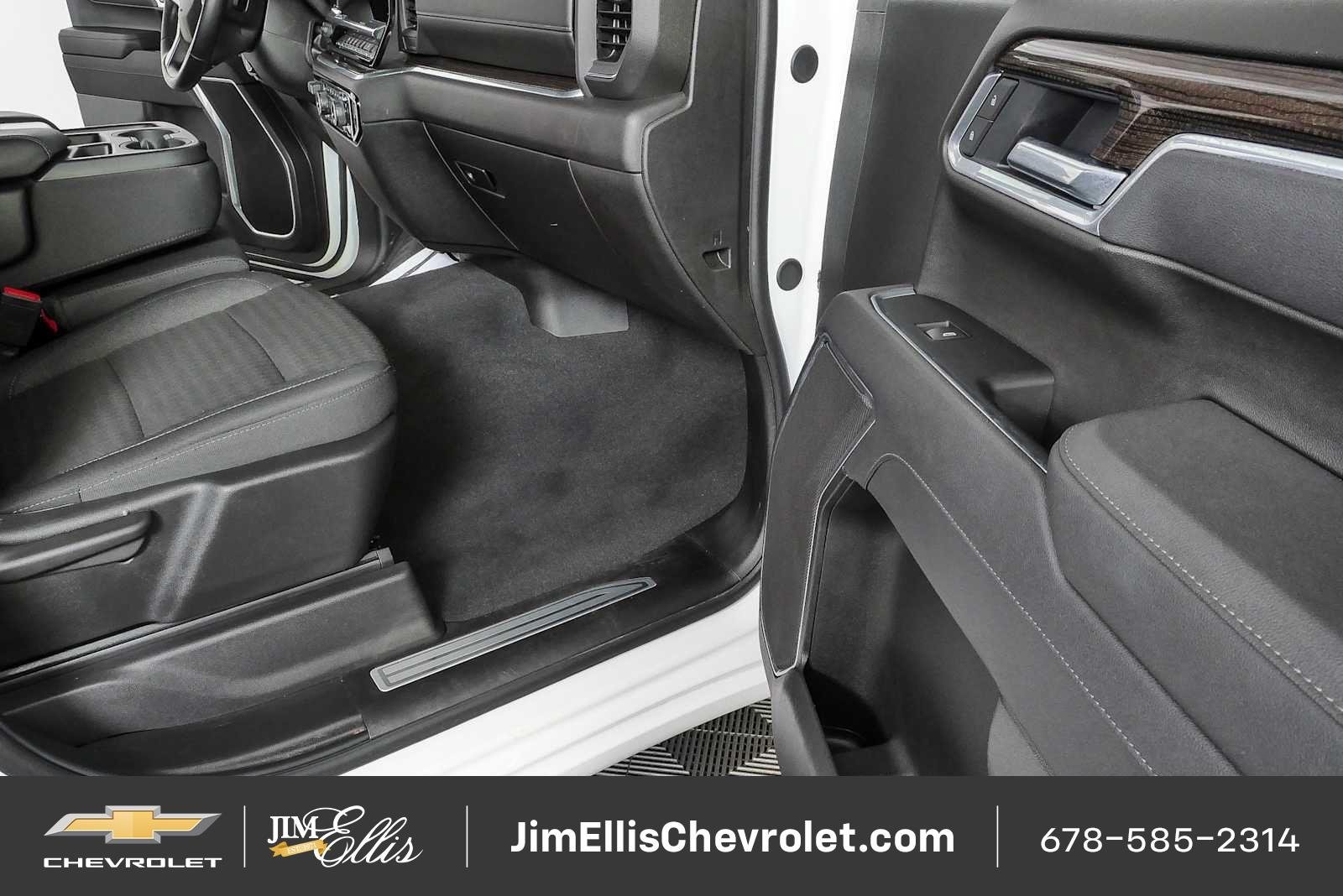 Certified 2026 Chevrolet Silverado 1500 RST AWD/4WD image 15
