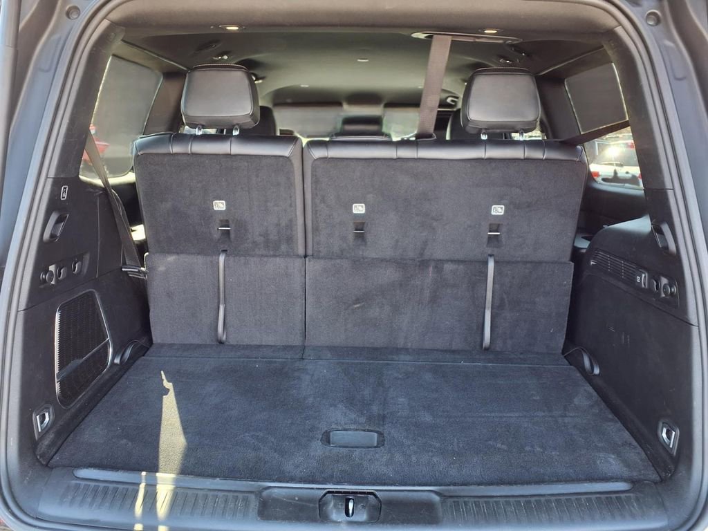 Used 2024 Jeep Wagoneer Series II w/ Flexible Seating Group image 31