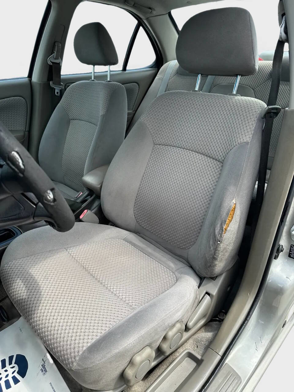 Used 2005 Nissan Sentra 1.8 w/ (F05) Convenience Pkg image 11