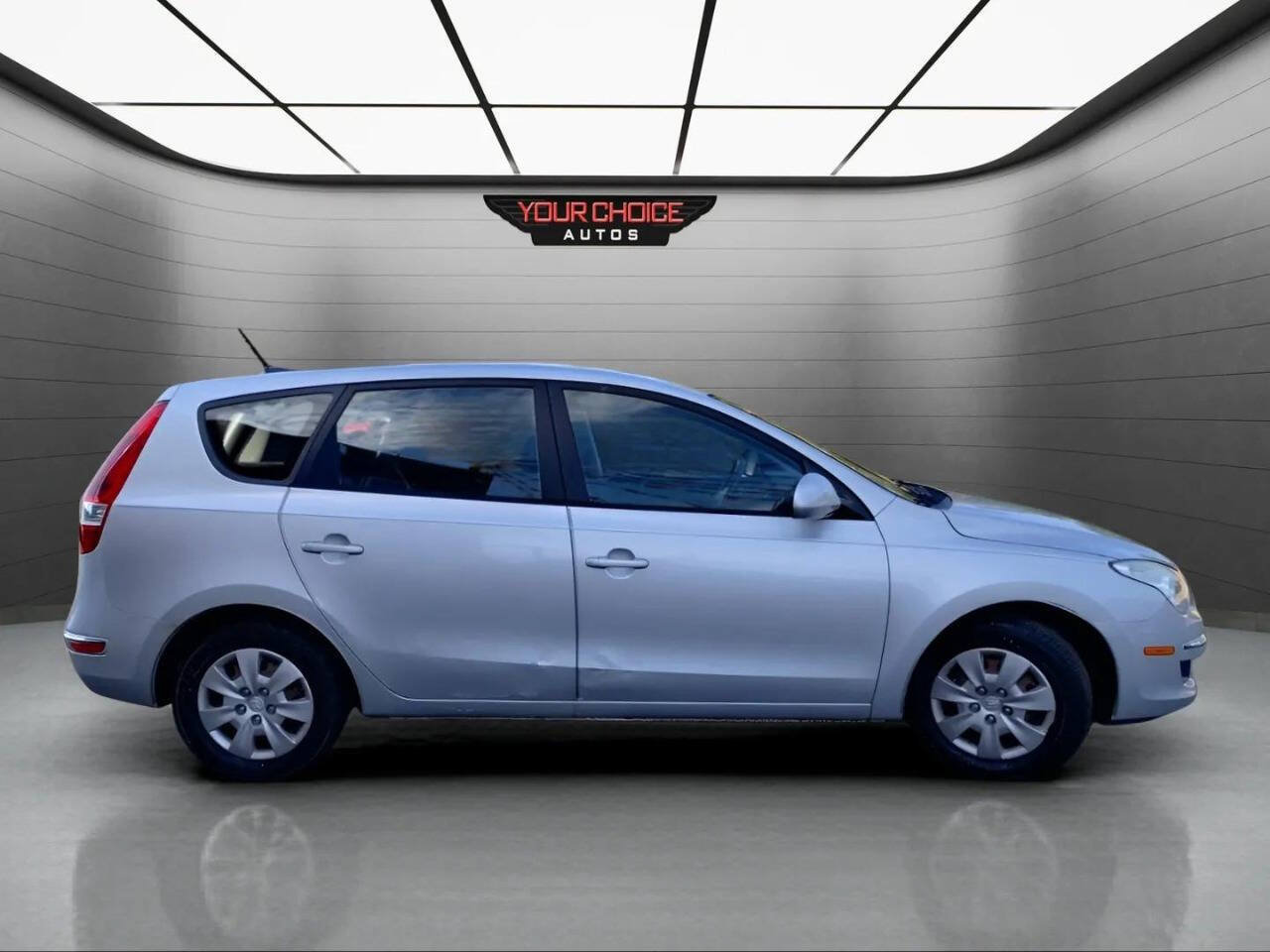 Used 2012 Hyundai Elantra GLS FWD image 6