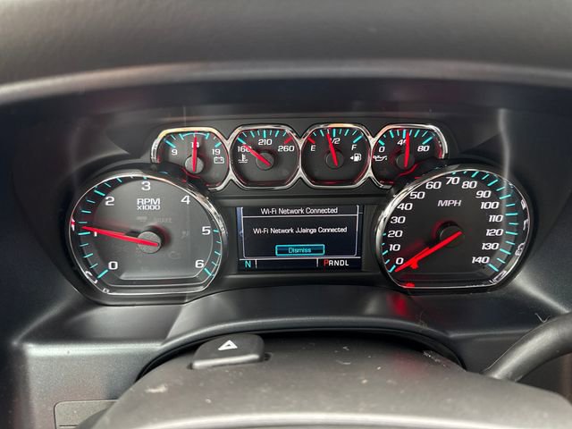 Used 2018 Chevrolet Silverado 1500 LT w/ All Star Edition AWD/4WD image 19