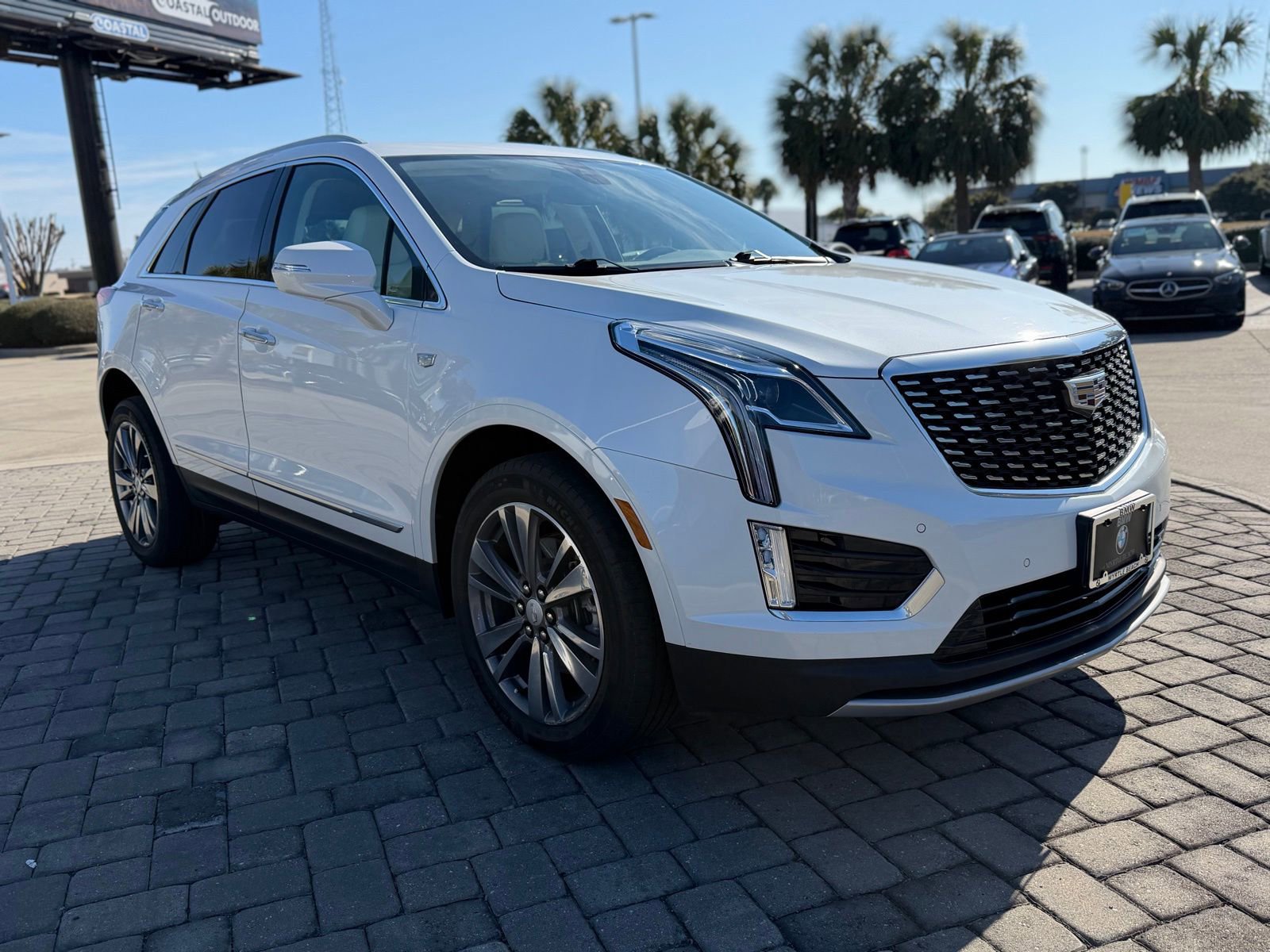Used 2021 Cadillac XT5 Premium Luxury image 9
