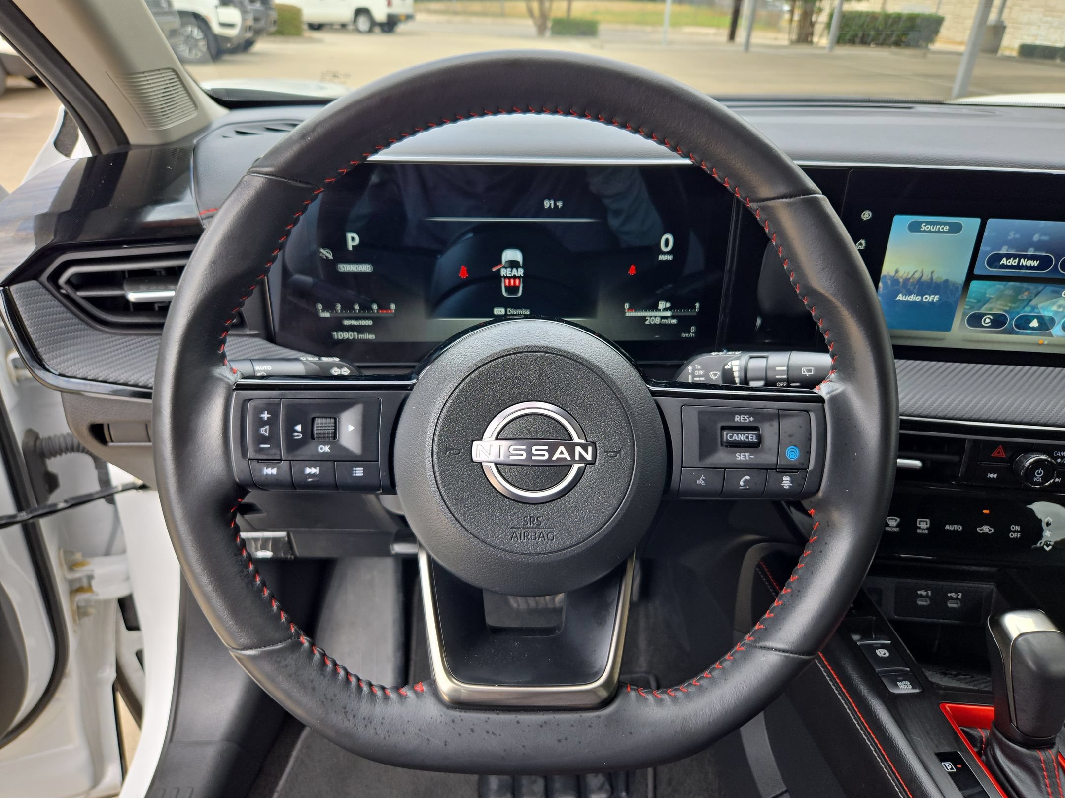 Certified 2025 Nissan Kicks SR FWD image 20