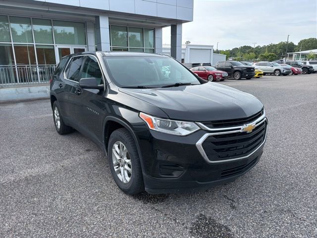 Used 2019 Chevrolet Traverse LS w/ LPO, Floor Liner Package FWD image 3