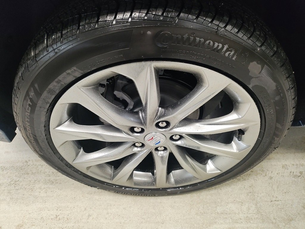 New 2026 Buick Encore GX Avenir w/ Avenir Technology Package image 3