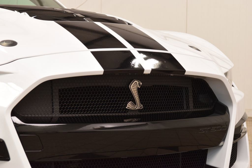 Used 2020 Ford Mustang Shelby GT500 w/ Technology Package RWD image 11