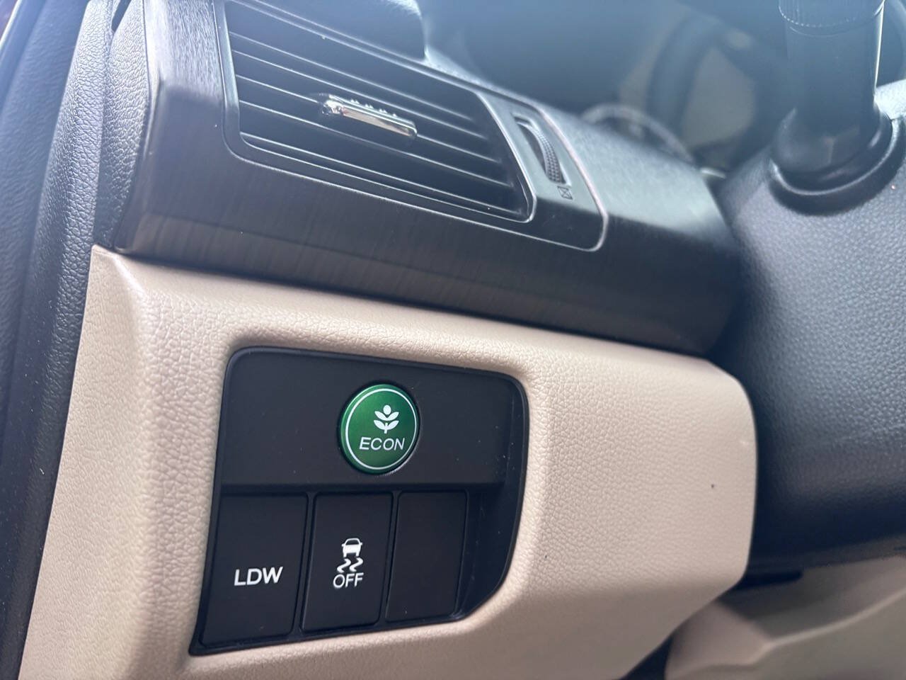 Used 2013 Honda Accord EX-L image 30
